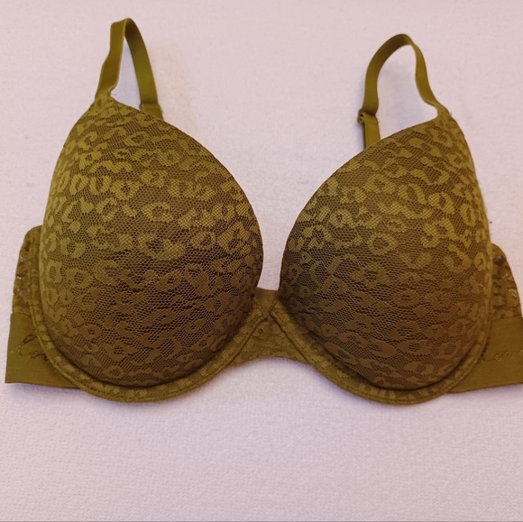 PINK Victoria's Secret Wear Everywhere Push Up Bra, 32DD - Picture 2 of 16